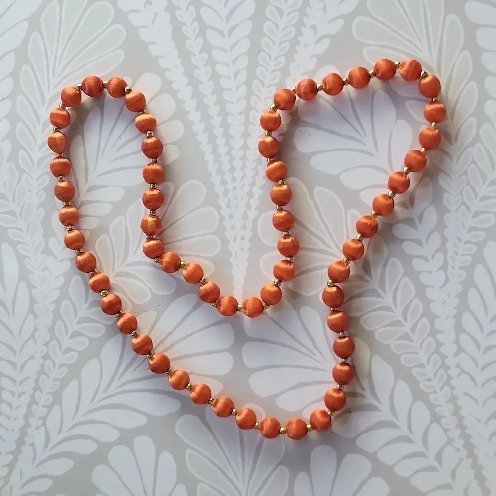 Vintage 60s Beaded Orange Necklace
